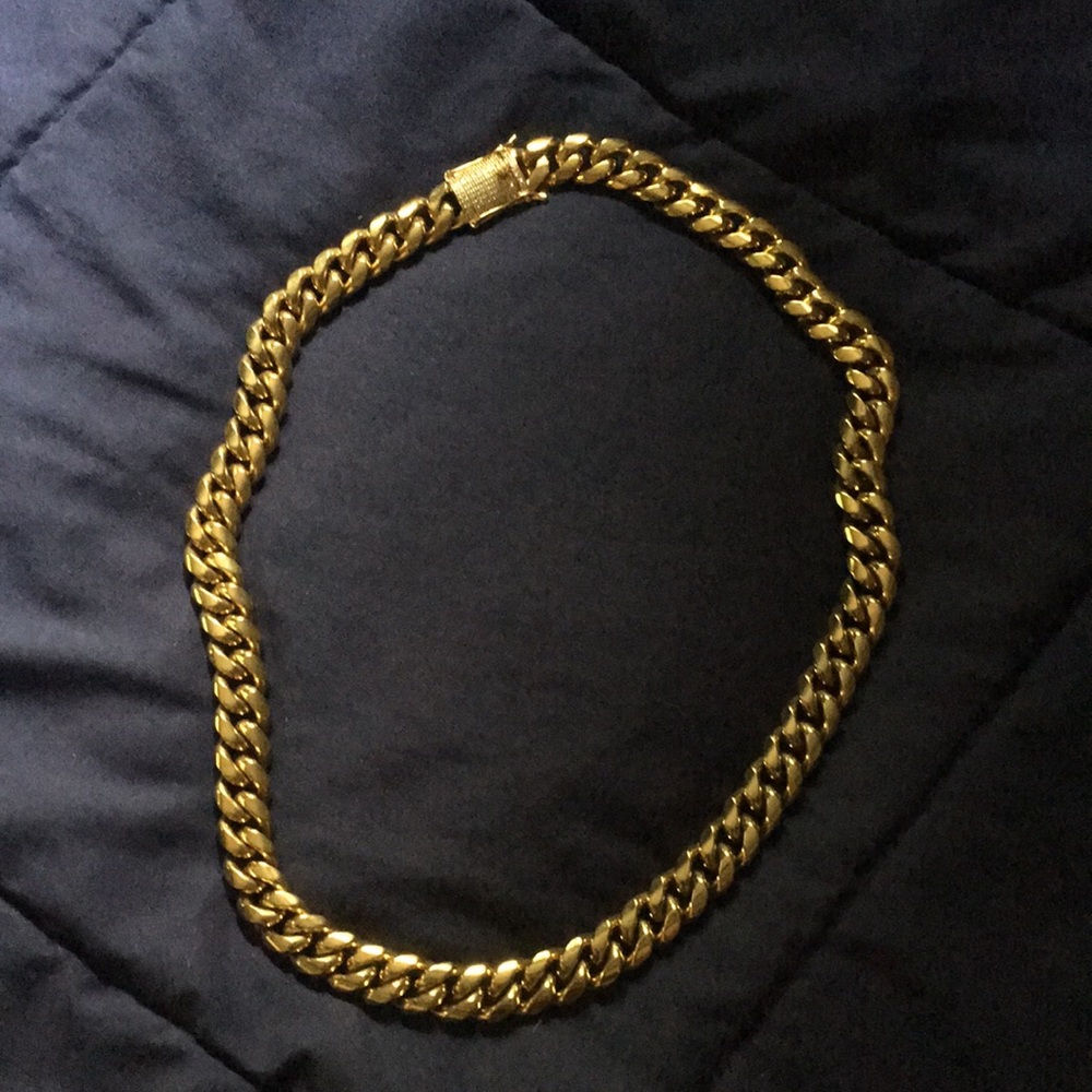 Real Miami Cuban Link Chain Necklace 18k Gold Vermeil Moissanite Clasp